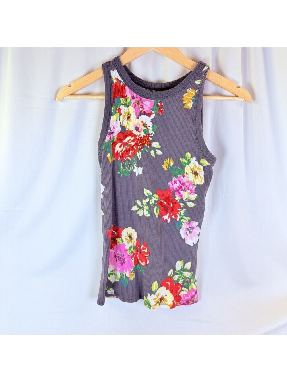 Maurices 24/7 Gray Floral Fitted Ribbed Sleeveless Tank Top Shirt SOFT Stretchy